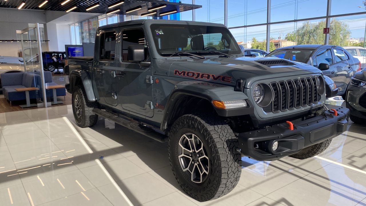 2024 Jeep JT MOJAVE 4X4 JT MOJAVE 4X4