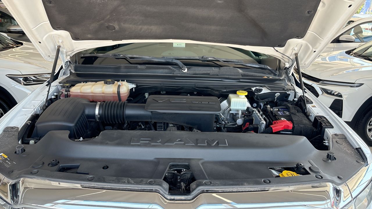2024 RAM RAM MILD-HYBRID BIGHORN V6 CREW CAB 4X4 RAM MILD-HYBRID BIGHORN V6 CREW CAB 4X4