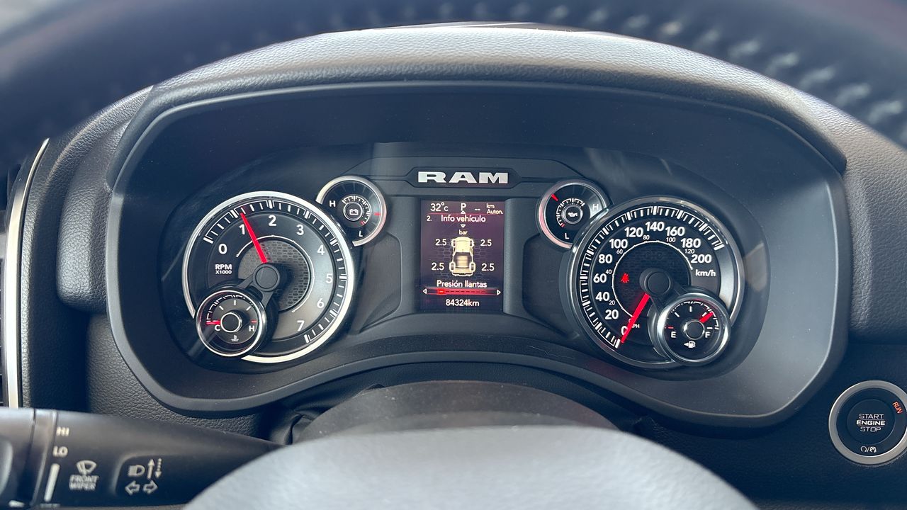 2024 RAM RAM MILD-HYBRID BIGHORN V6 CREW CAB 4X4 RAM MILD-HYBRID BIGHORN V6 CREW CAB 4X4