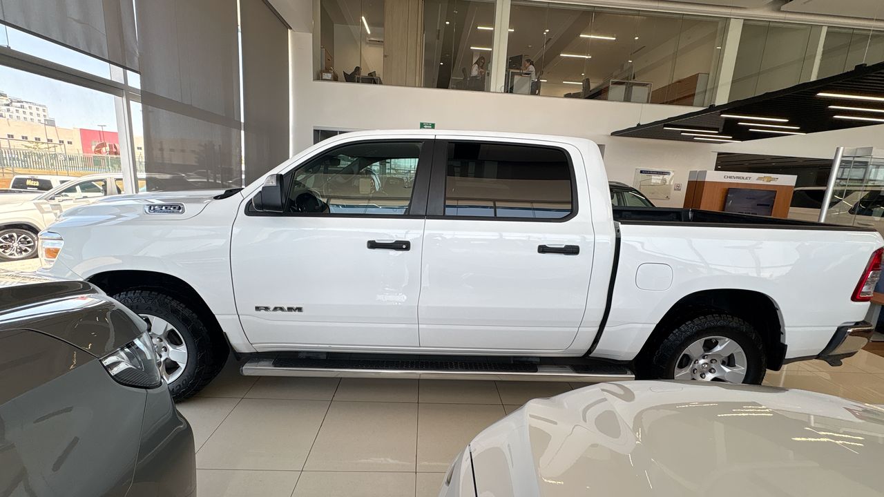 2024 RAM RAM MILD-HYBRID BIGHORN V6 CREW CAB 4X4 RAM MILD-HYBRID BIGHORN V6 CREW CAB 4X4