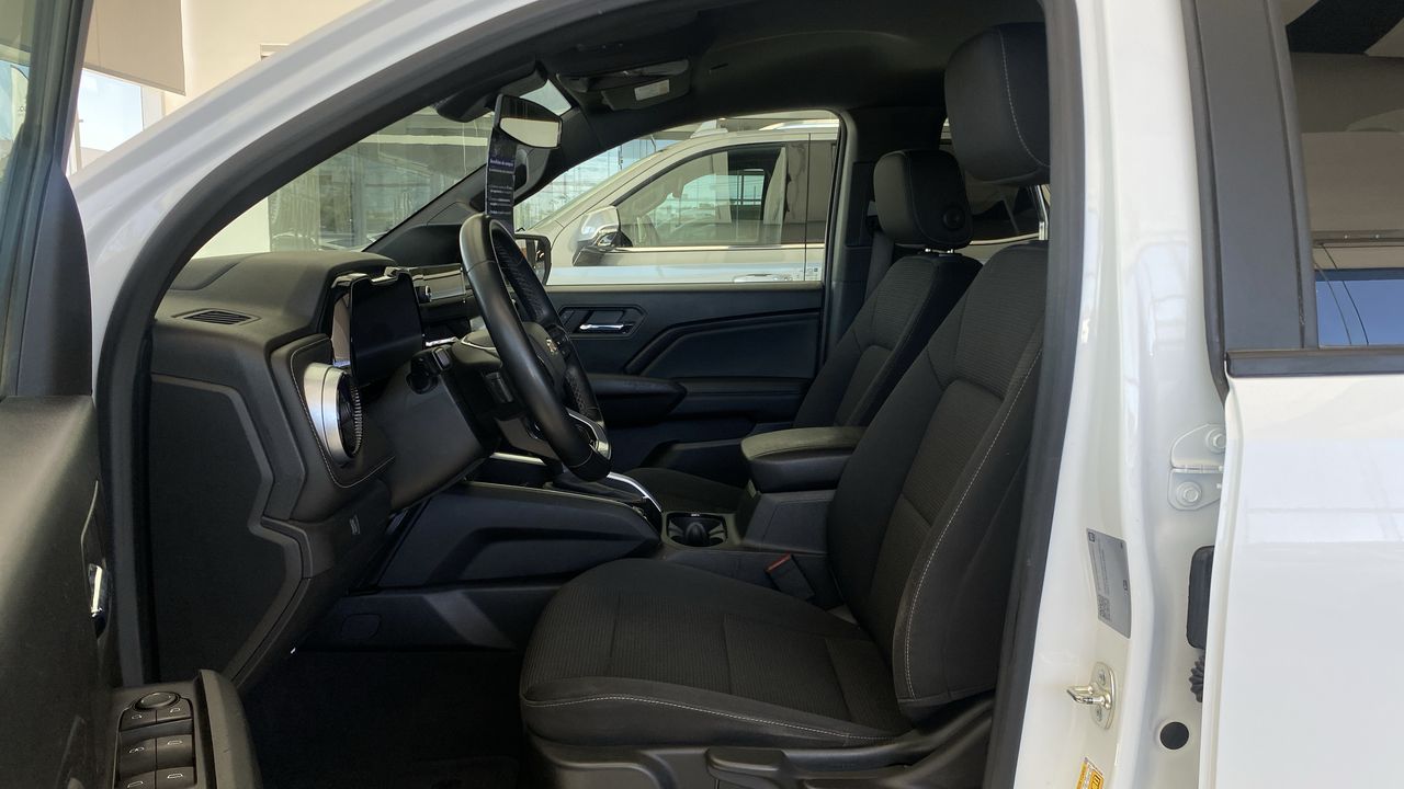 2024 Chevrolet COLORADO DOBLE CAB LT 4X4 PAQ B COLORADO DOBLE CAB LT 4X4 PAQ B