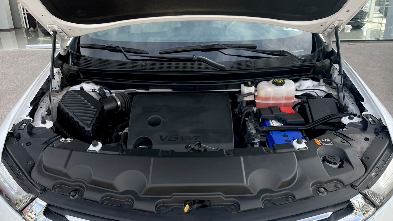 2023 Chevrolet TRAVERSE LT TRAVERSE LT