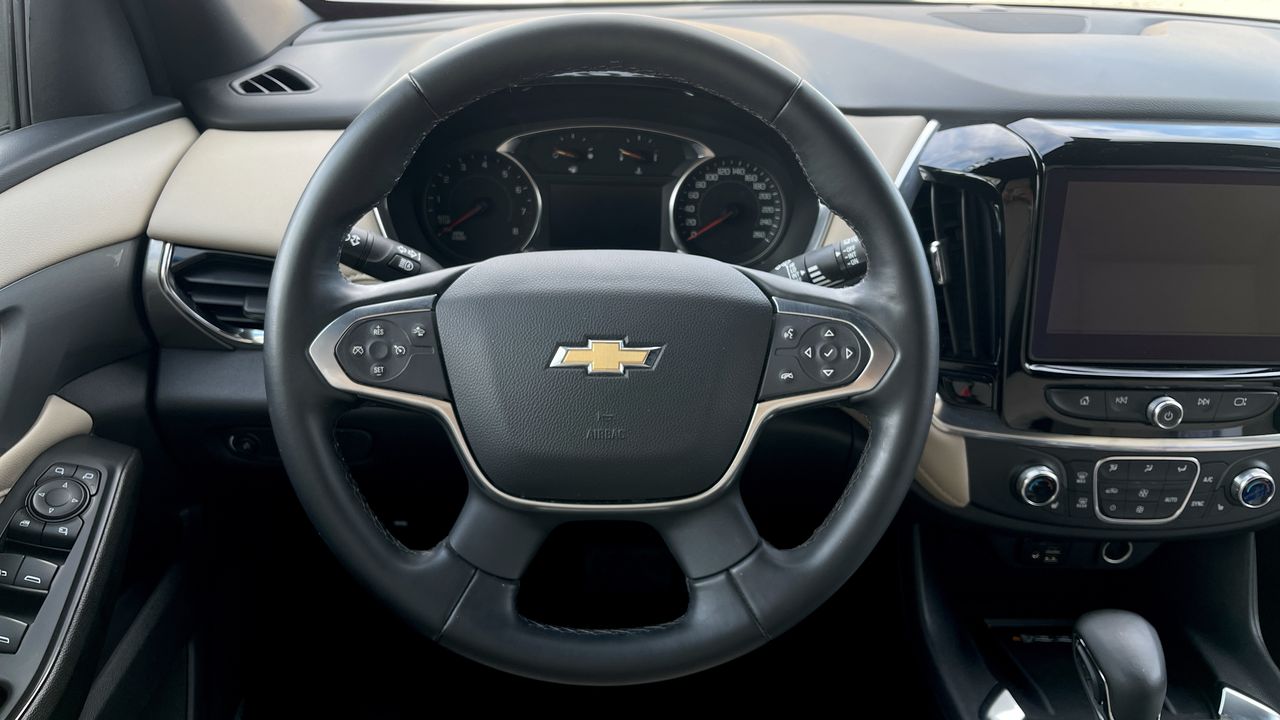 2023 Chevrolet TRAVERSE LT TRAVERSE LT