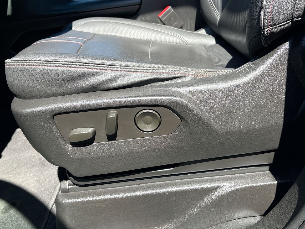 2023 Chevrolet SUBURBAN SUV RST B SUBURBAN SUV RST B