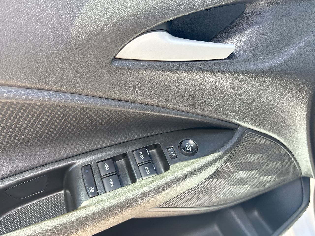 2021 Chevrolet ONIX LT PAQ C ONIX LT PAQ C