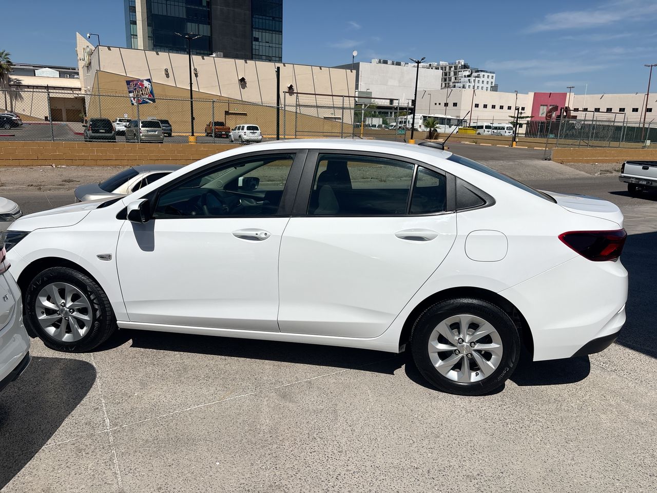 2021 Chevrolet ONIX LT PAQ C ONIX LT PAQ C