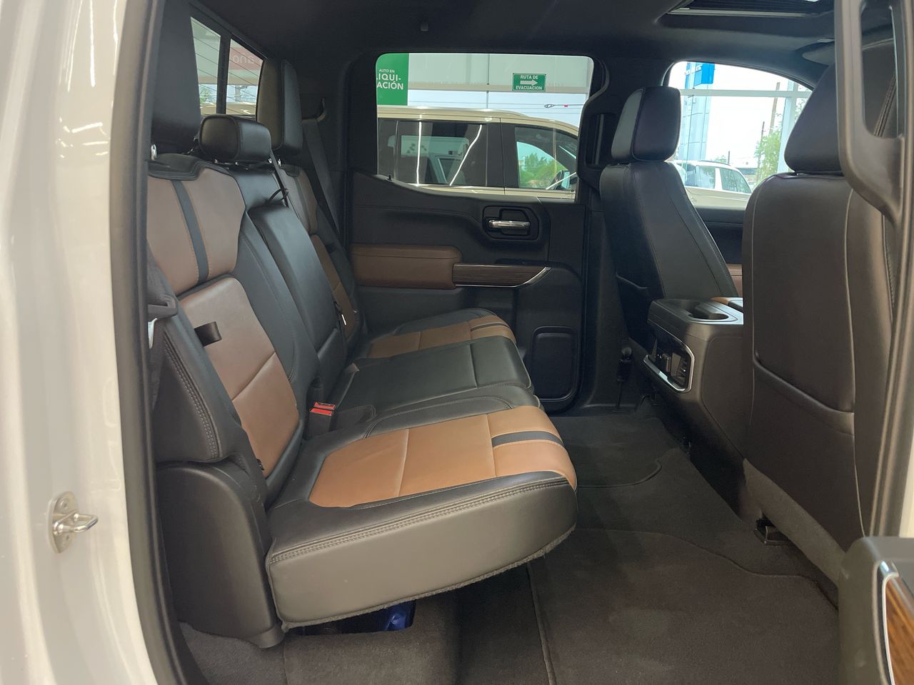 2022 Chevrolet CHEYENNE DOBLE CAB 4X4 HIGH COUNTRY CHEYENNE DOBLE CAB 4X4 HIGH COUNTRY