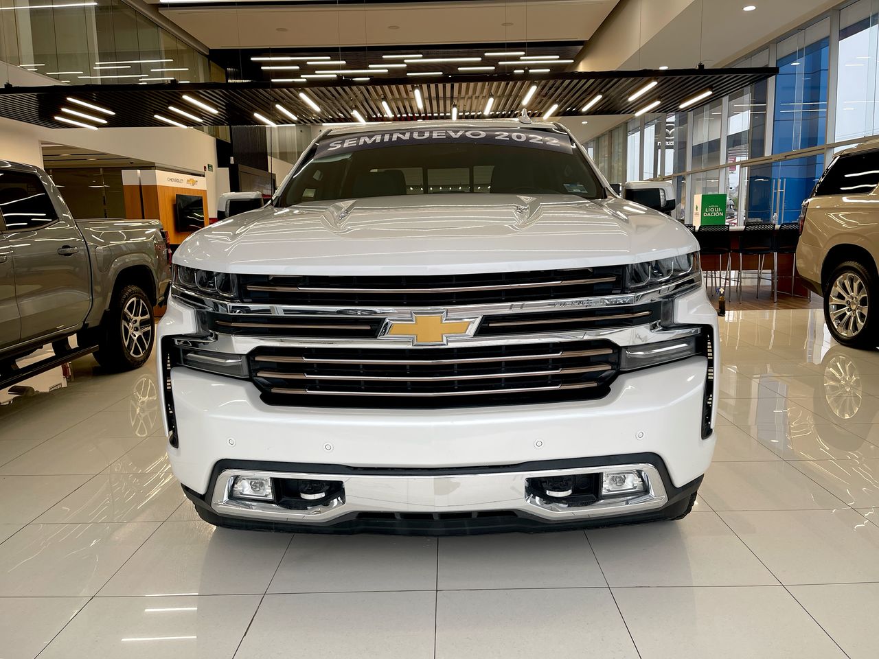 2022 Chevrolet CHEYENNE DOBLE CAB 4X4 HIGH COUNTRY CHEYENNE DOBLE CAB 4X4 HIGH COUNTRY