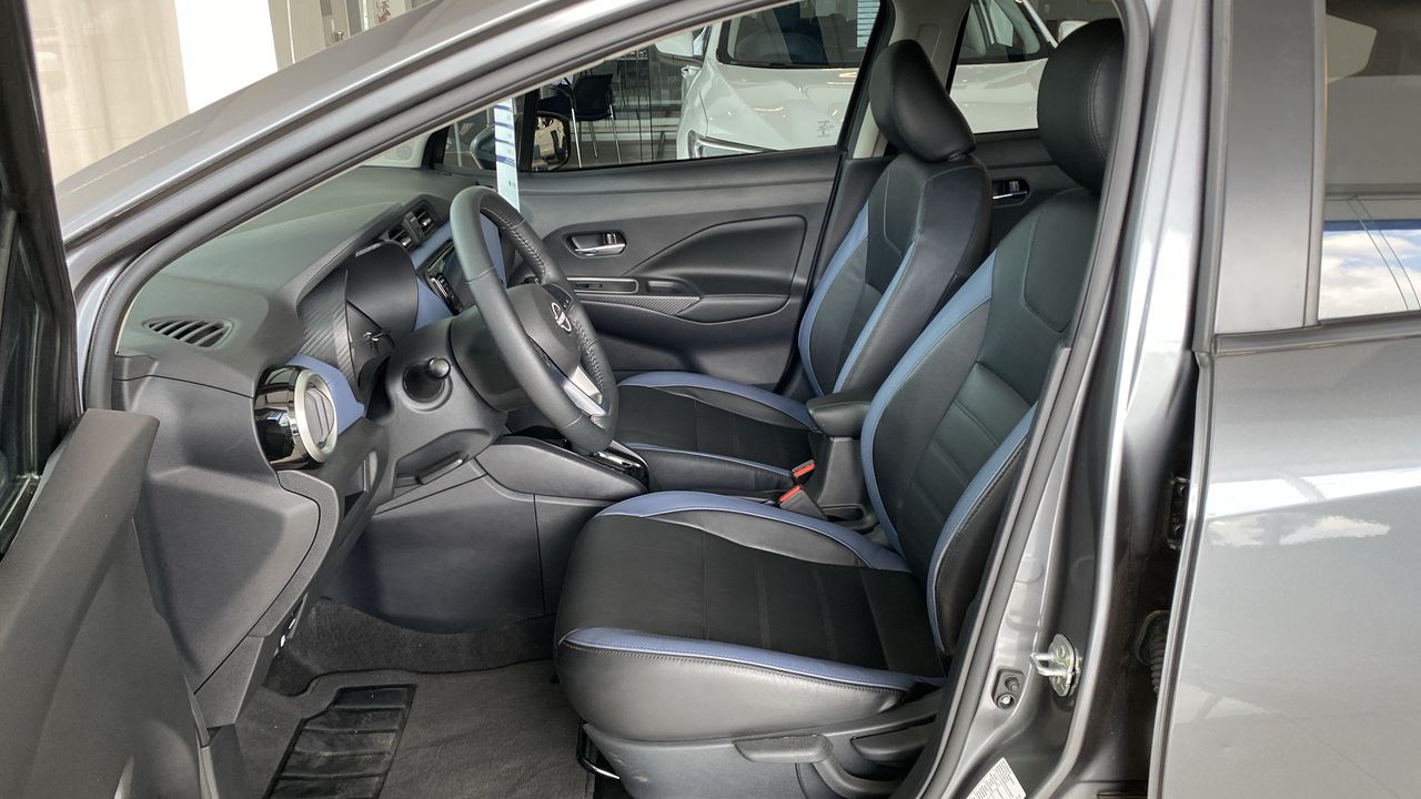 2025 Nissan VERSA EXCLUSIVE CVT VERSA EXCLUSIVE CVT