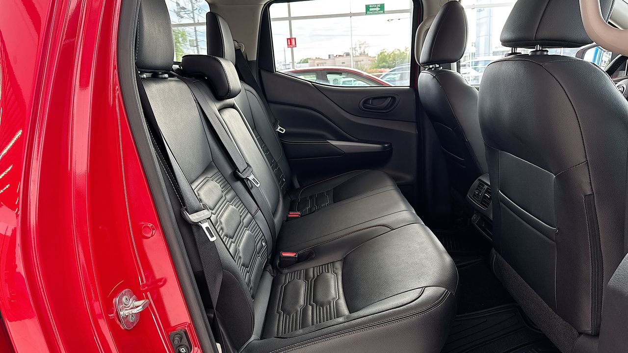 2023 Nissan FRONTIER PRO-4X 4X4 FRONTIER PRO-4X 4X4