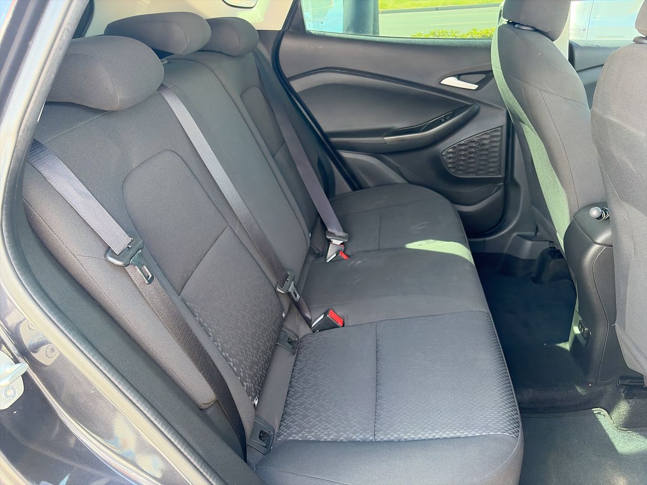 2024 Chevrolet TRACKER LS MANUAL A TRACKER LS MANUAL A