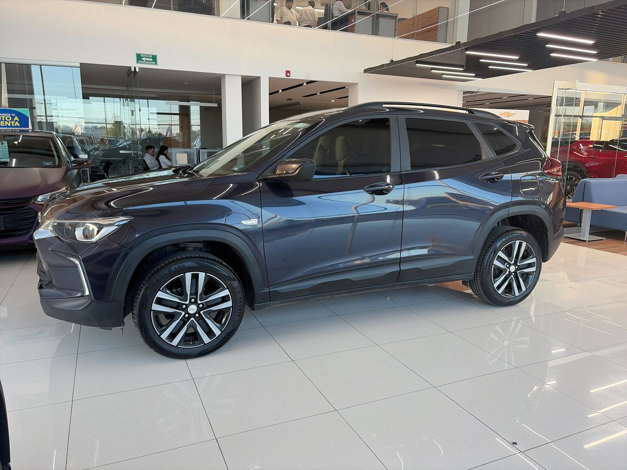 2024 Chevrolet TRACKER LS MANUAL A TRACKER LS MANUAL A