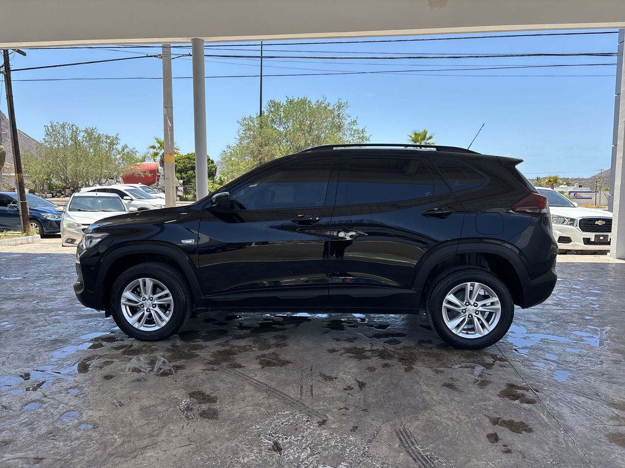 2023 Chevrolet TRACKER LS MANUAL E TRACKER LS MANUAL E