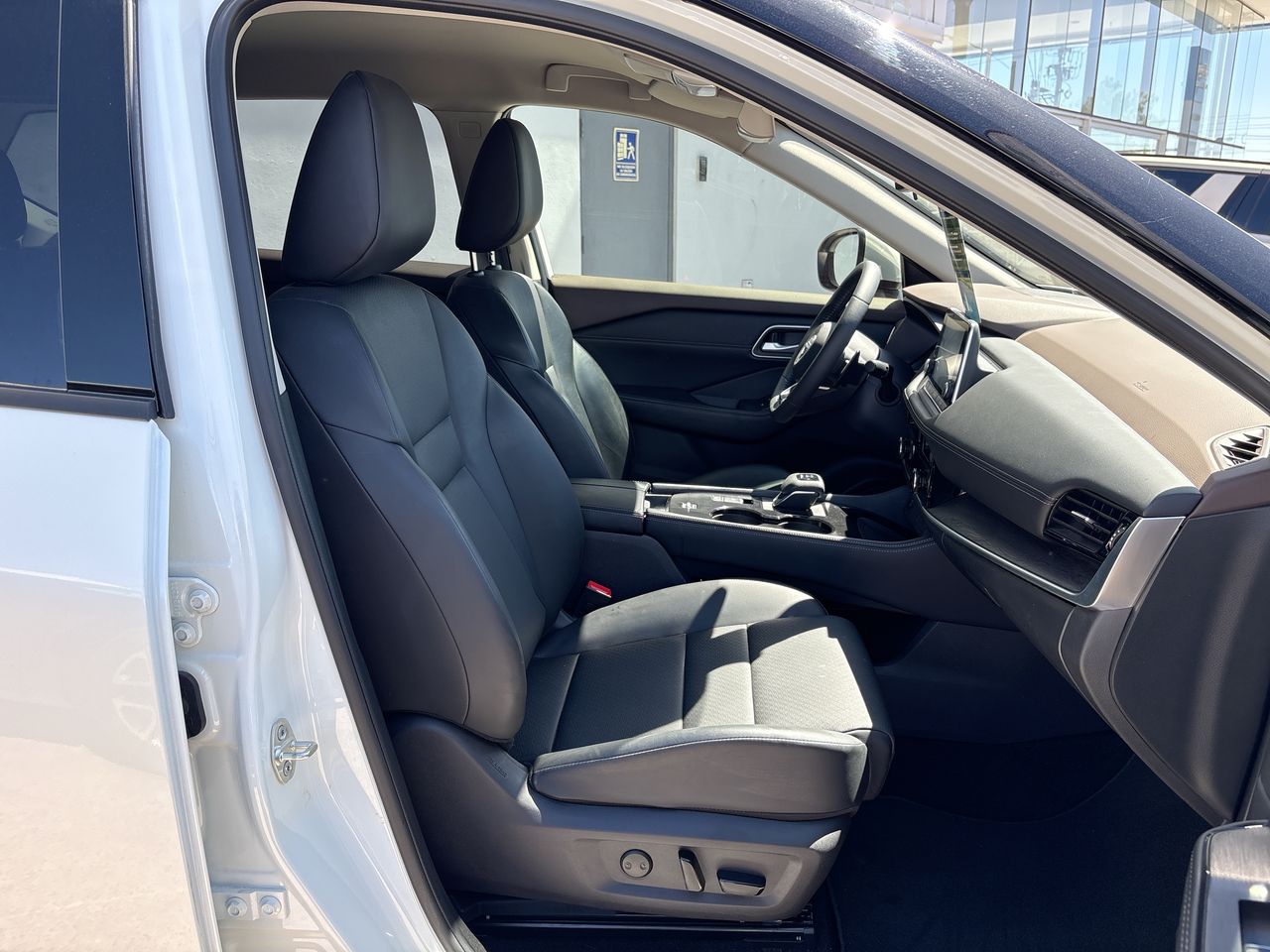 2025 Nissan XTRAIL EXCLUSIVE 2 FILAS XTRAIL EXCLUSIVE 2 FILAS