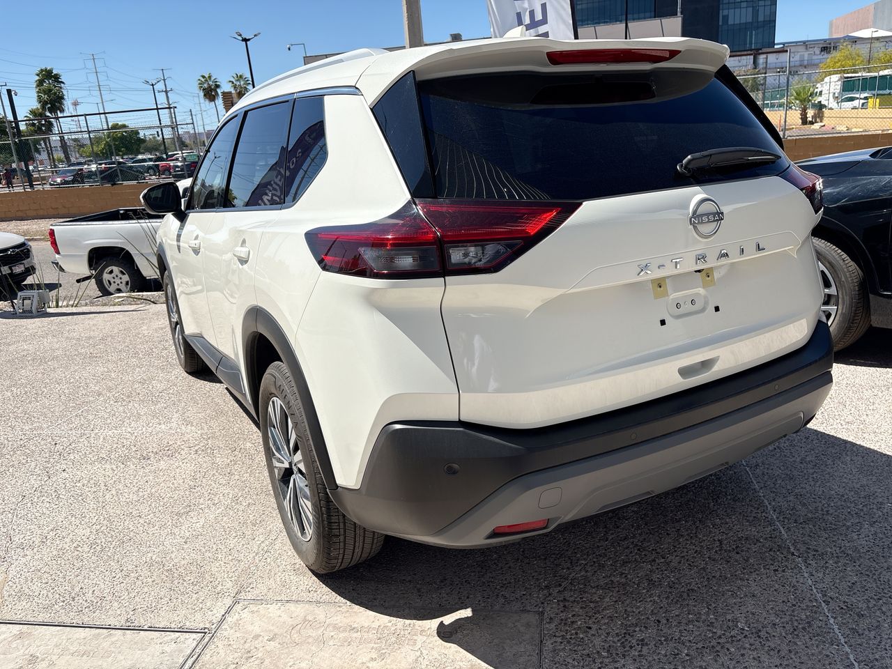 2025 Nissan XTRAIL EXCLUSIVE 2 FILAS XTRAIL EXCLUSIVE 2 FILAS