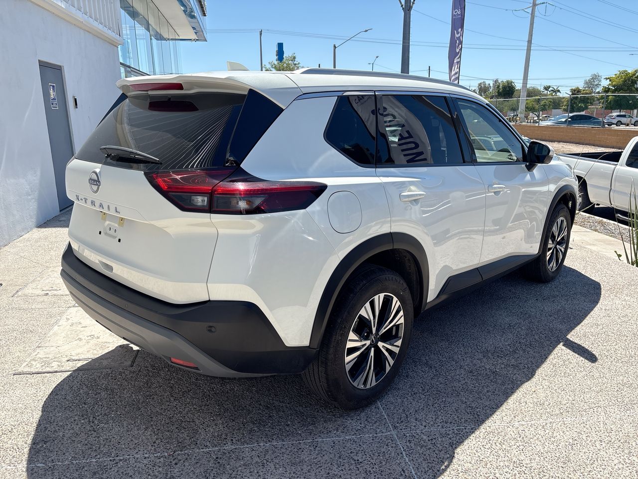2025 Nissan XTRAIL EXCLUSIVE 2 FILAS XTRAIL EXCLUSIVE 2 FILAS