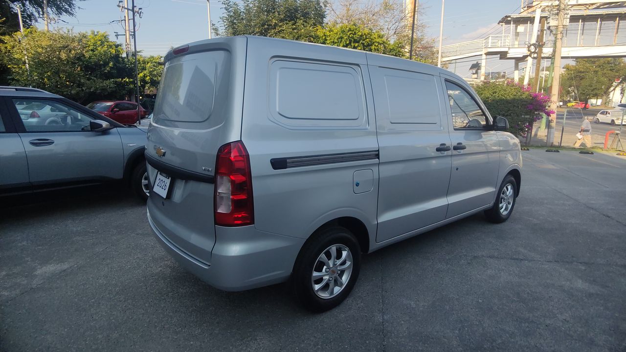 2026 Chevrolet TORNADO VAN TORNADO VAN CARGO LS PAQ. B