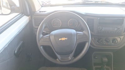 2026 Chevrolet TORNADO VAN TORNADO VAN CARGO LS PAQ. B