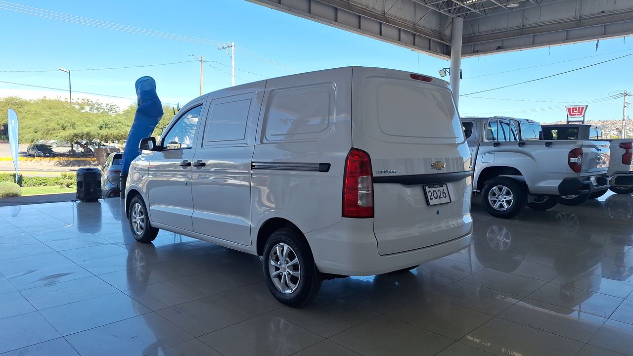 2026 Chevrolet TORNADO VAN TORNADO VAN CARGO LS PAQ. B
