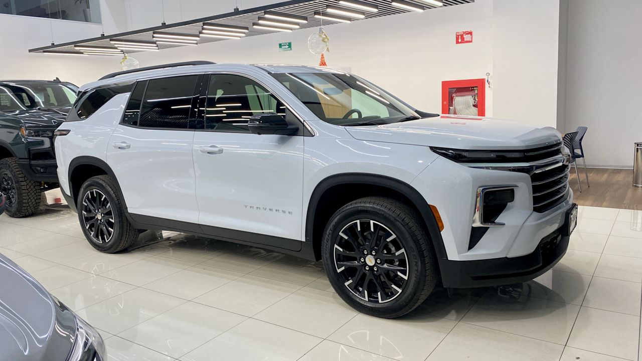 2026 Chevrolet TRAVERSE TRAVERSE 7 PASAJEROS PAQ. B