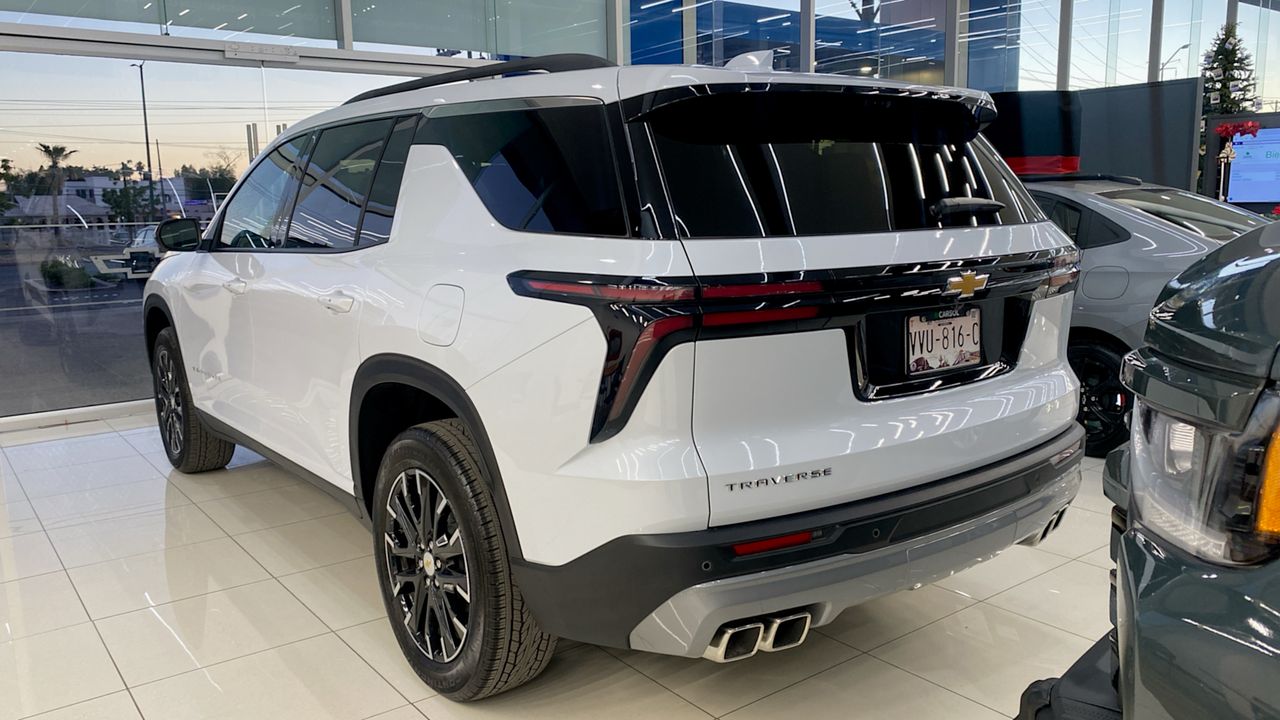 2026 Chevrolet TRAVERSE TRAVERSE 7 PASAJEROS PAQ. B