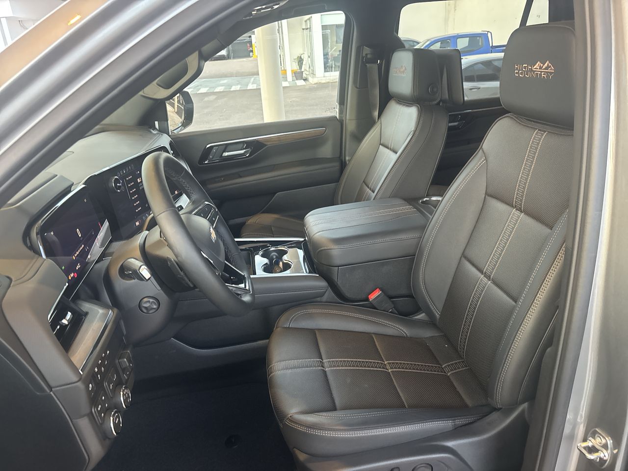 2026 Chevrolet TAHOE TAHOE HIGH COUNTRY PAQ. G