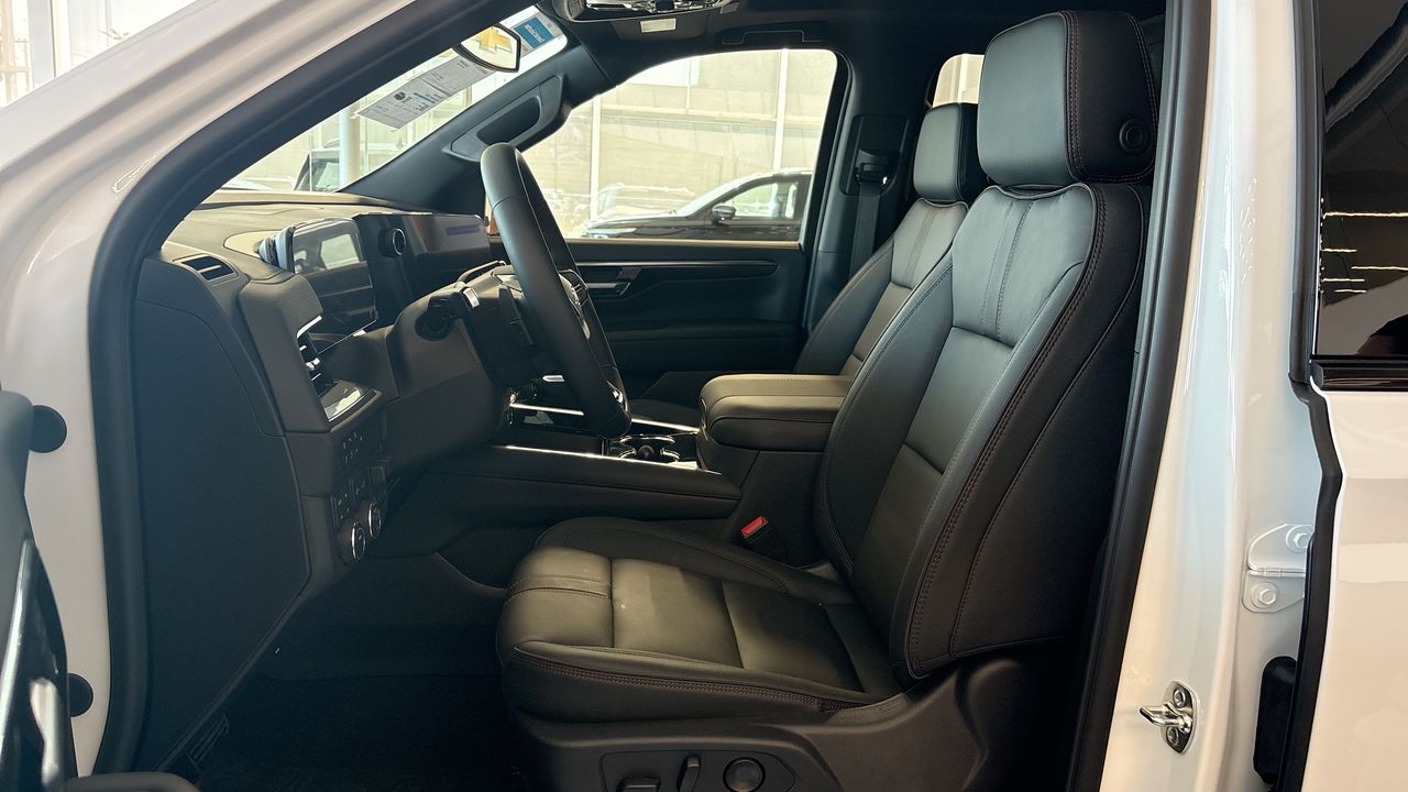2026 Chevrolet SUBURBAN SUBURBAN RST PAQ. B