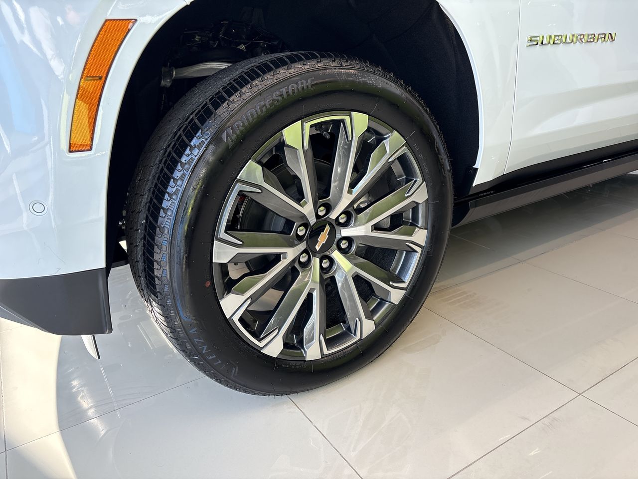 2026 Chevrolet SUBURBAN SUBURBAN HIGH COUNTRY PAQ. G