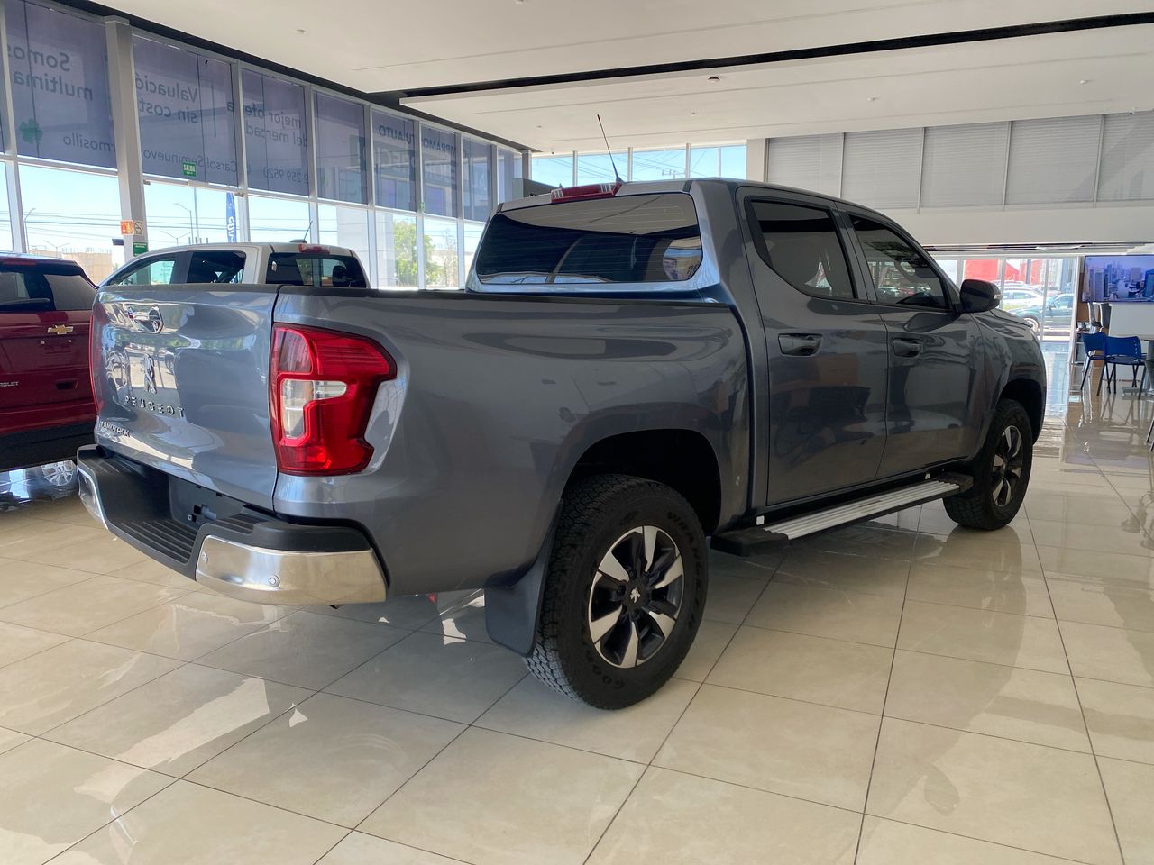 2022 PEUGEOT L A N D T R E K A L L U R E L A N D T R E K A L L U R E