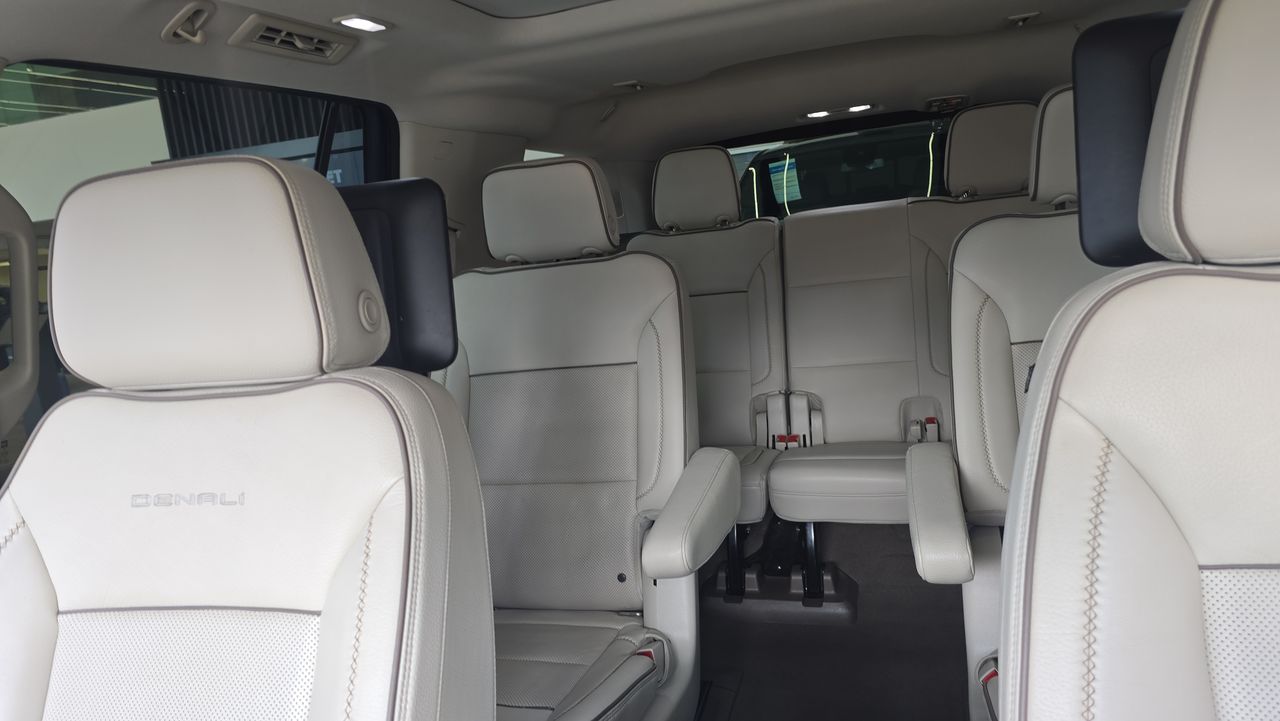 2021 GMC GMC YUKON DENALI SUV CORTA  TRANS AUTOMA GMC YUKON DENALI SUV CORTA  TRANS AUTOMA