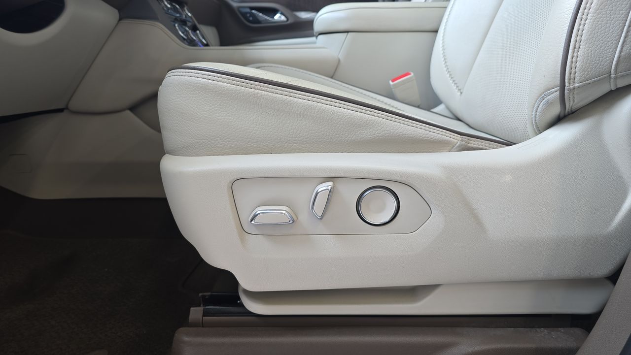 2021 GMC GMC YUKON DENALI SUV CORTA  TRANS AUTOMA GMC YUKON DENALI SUV CORTA  TRANS AUTOMA