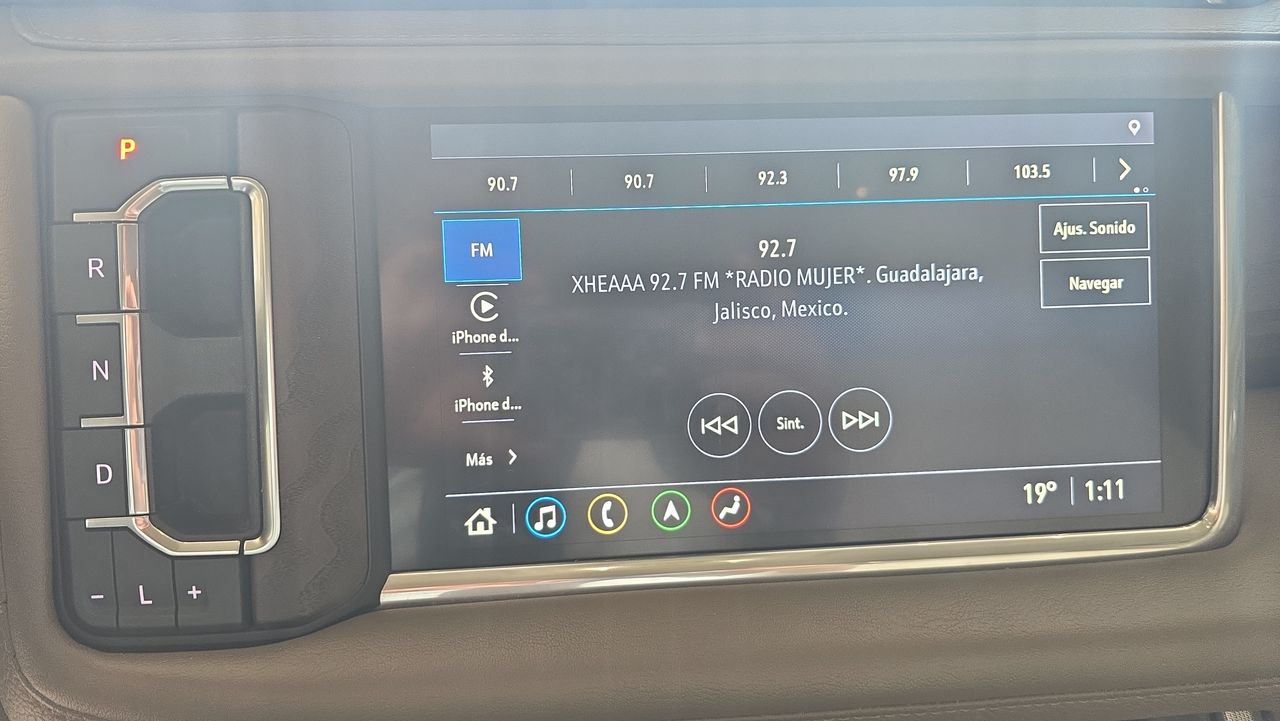 2021 GMC GMC YUKON DENALI SUV CORTA  TRANS AUTOMA GMC YUKON DENALI SUV CORTA  TRANS AUTOMA