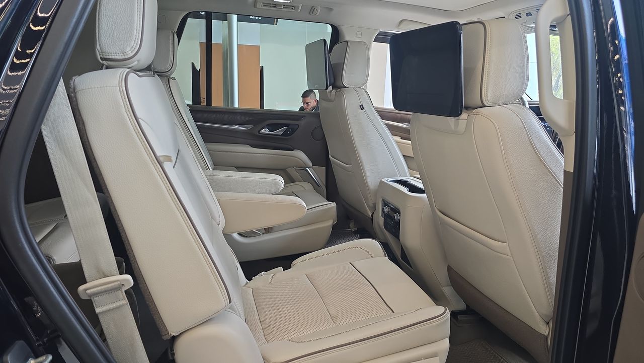 2021 GMC GMC YUKON DENALI SUV CORTA  TRANS AUTOMA GMC YUKON DENALI SUV CORTA  TRANS AUTOMA