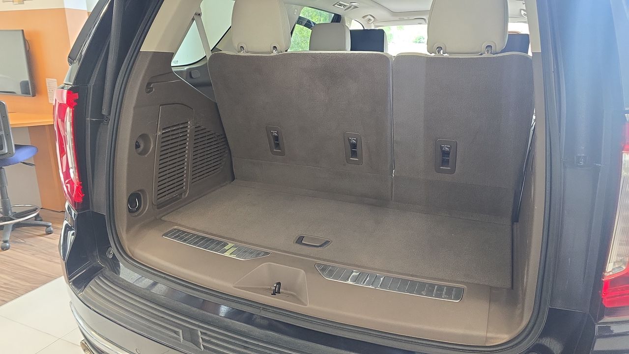 2021 GMC GMC YUKON DENALI SUV CORTA  TRANS AUTOMA GMC YUKON DENALI SUV CORTA  TRANS AUTOMA