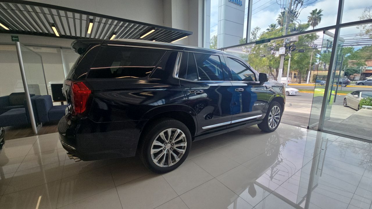 2021 GMC GMC YUKON DENALI SUV CORTA  TRANS AUTOMA GMC YUKON DENALI SUV CORTA  TRANS AUTOMA