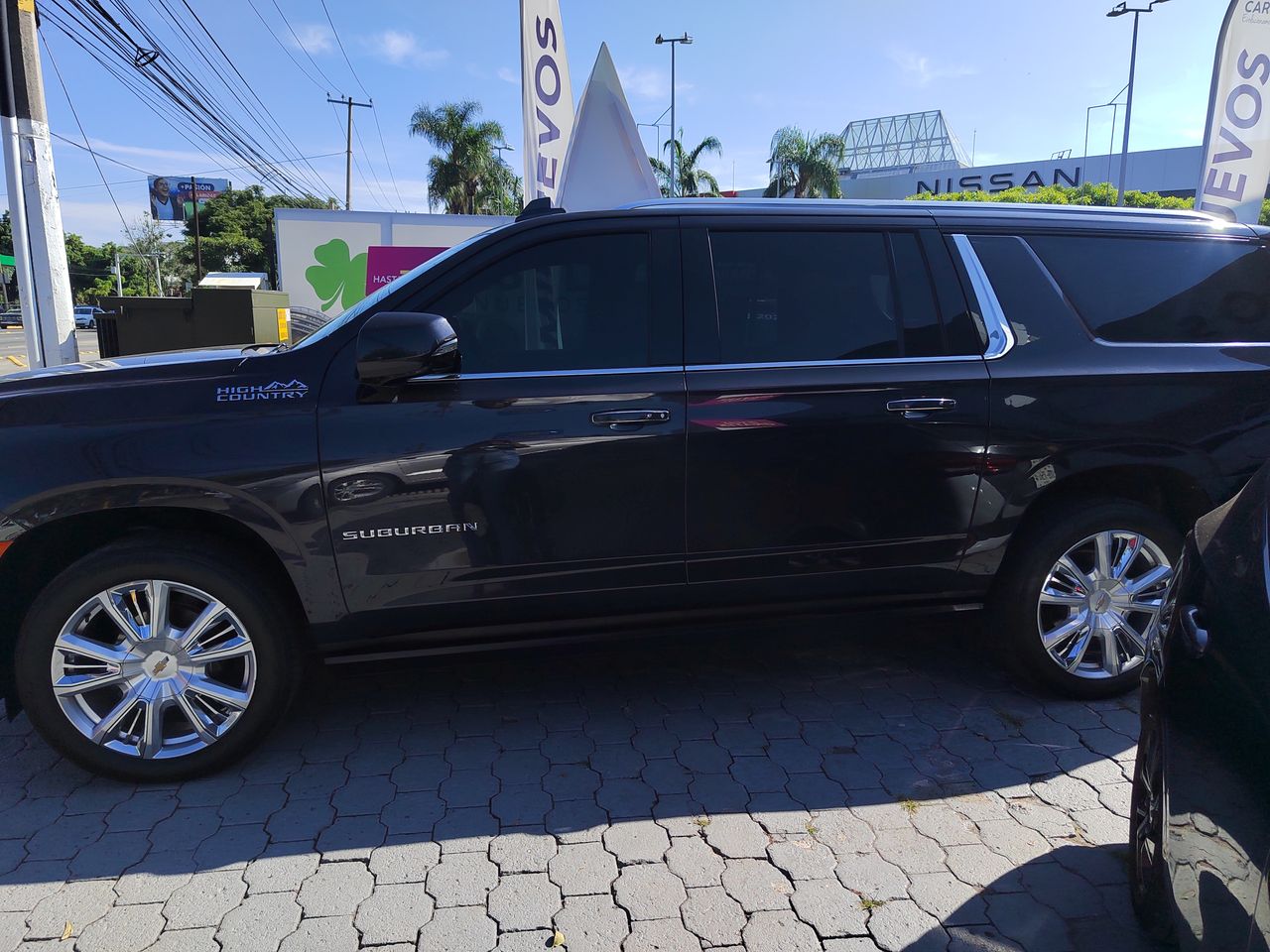 2022 Chevrolet SUBURBAN SUV G HIGH COUNTRY SUBURBAN SUV G HIGH COUNTRY