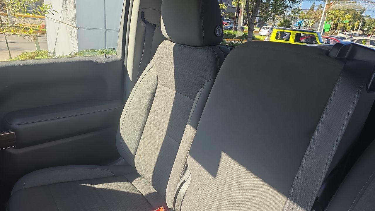 2024 Chevrolet CHEVROLET CHEYENNE CABINA REGULAR 4X4 H CHEVROLET CHEYENNE CABINA REGULAR 4X4 H