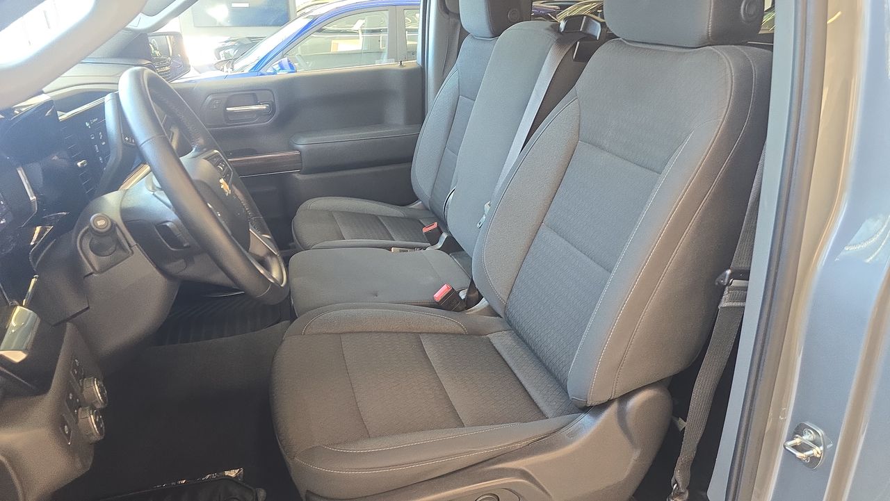 2024 Chevrolet CHEVROLET CHEYENNE CABINA REGULAR 4X4 H CHEVROLET CHEYENNE CABINA REGULAR 4X4 H