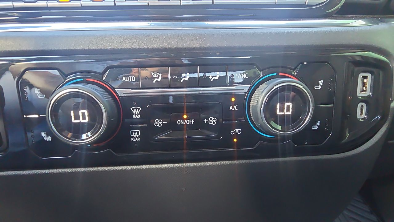 2024 Chevrolet CHEVROLET CHEYENNE CABINA REGULAR 4X4 H CHEVROLET CHEYENNE CABINA REGULAR 4X4 H