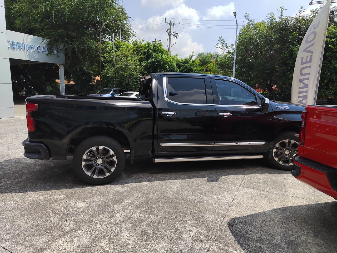 2024 Chevrolet CHEVROLET CHEYENNE DOB CAB 4X4 HC PAQ G CHEVROLET CHEYENNE DOB CAB 4X4 HC PAQ G