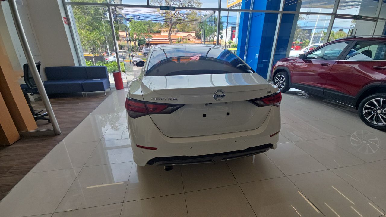 2023 Nissan NISSAN SENTRA SR PLATINUM CVT NISSAN SENTRA SR PLATINUM CVT