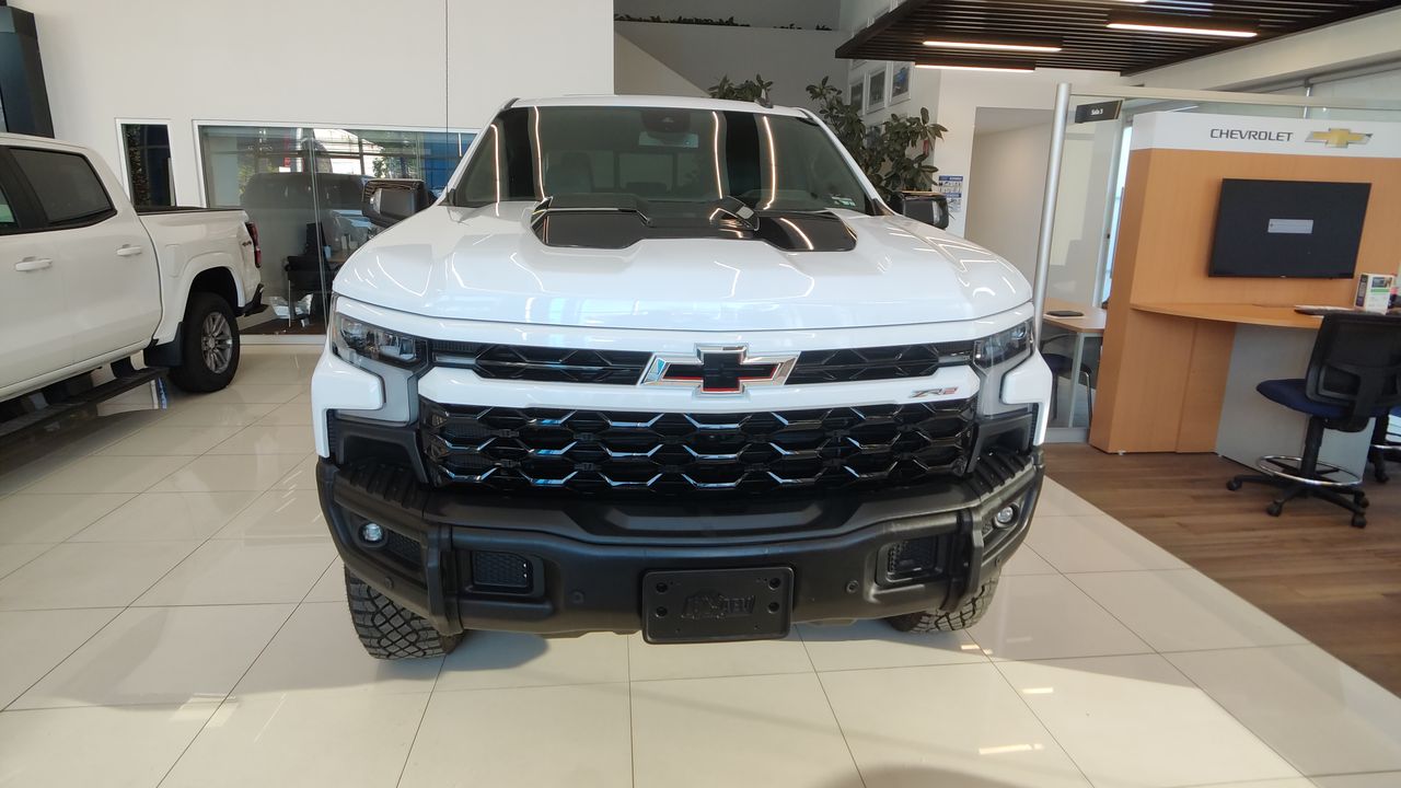 2025 Chevrolet CHEYENNE CHEYENNE CREW CAB 4X4 ZR2 BISON PAQ. R