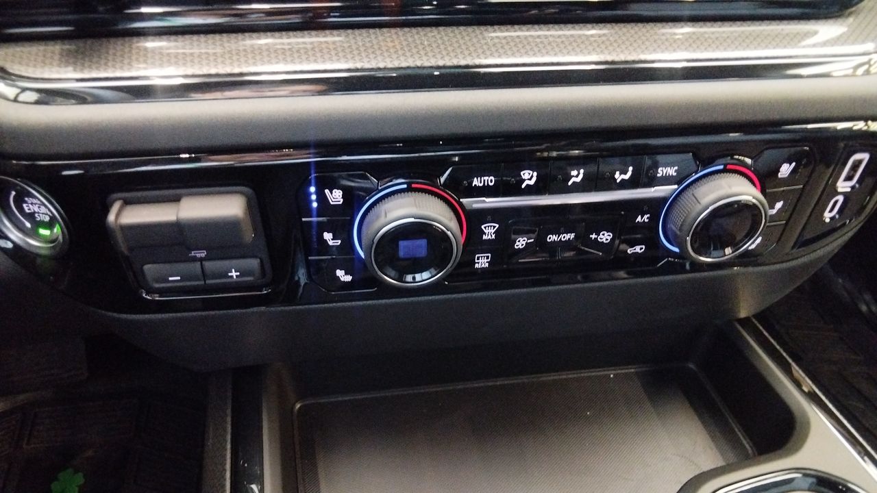 2025 Chevrolet CHEYENNE CHEYENNE CREW CAB 4X4 ZR2  PAQ. D