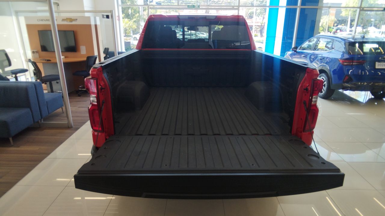 2025 Chevrolet CHEYENNE CHEYENNE CREW CAB 4X4 ZR2  PAQ. D