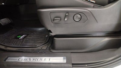 2025 Chevrolet SUBURBAN SUBURBAN RST PAQ. B