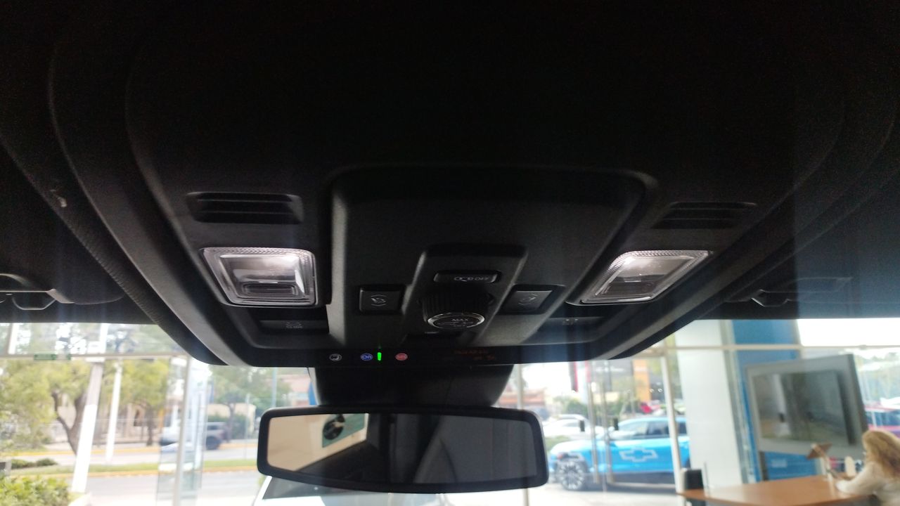 2025 Chevrolet SUBURBAN SUBURBAN RST PAQ. B