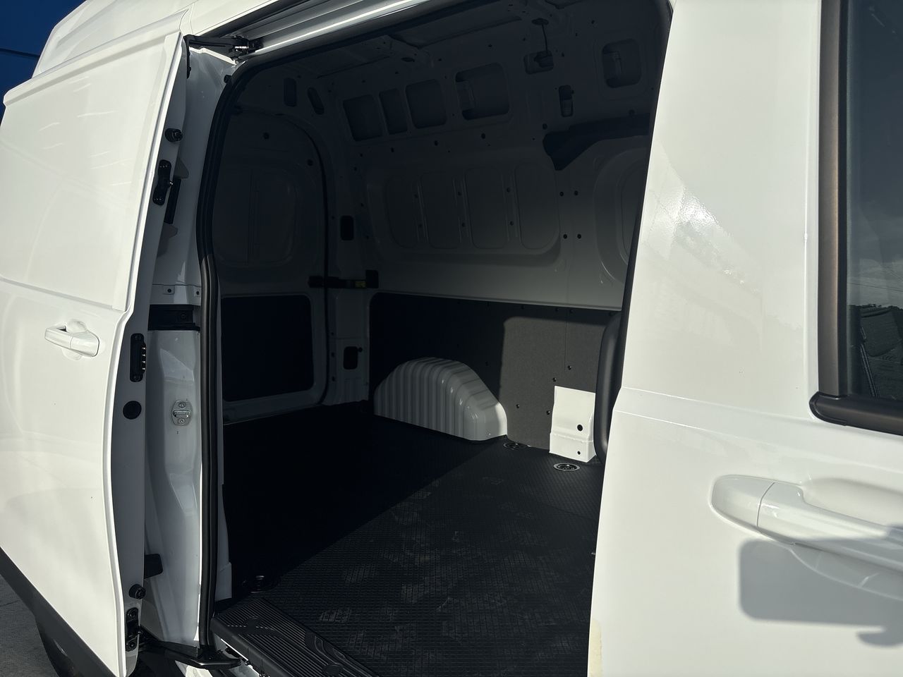 2025 Chevrolet EXPRESS / CARGO VAN EXPRESS MAX PAQ. A