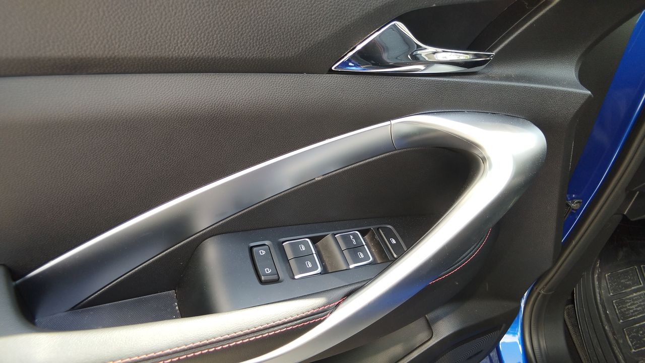 2026 Chevrolet CAPTIVA CAPTIVA PREMIER BLACK EDITION PAQ. D