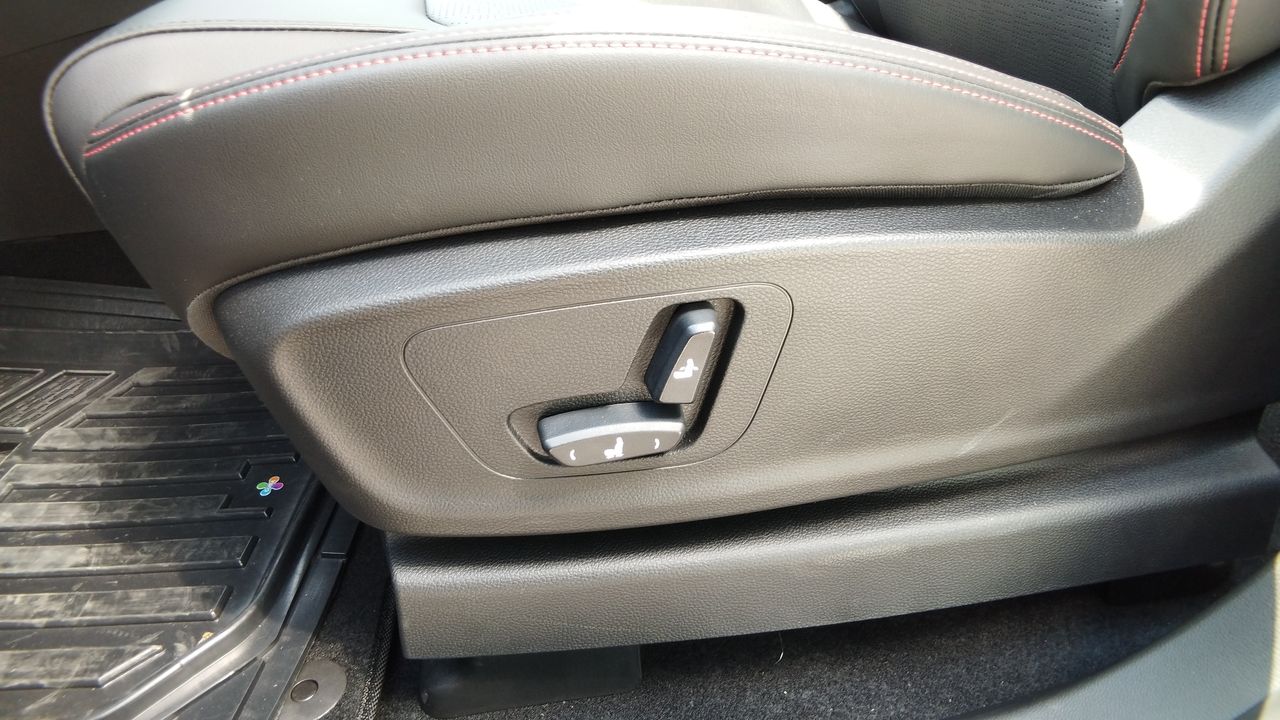 2026 Chevrolet CAPTIVA CAPTIVA PREMIER BLACK EDITION PAQ. D