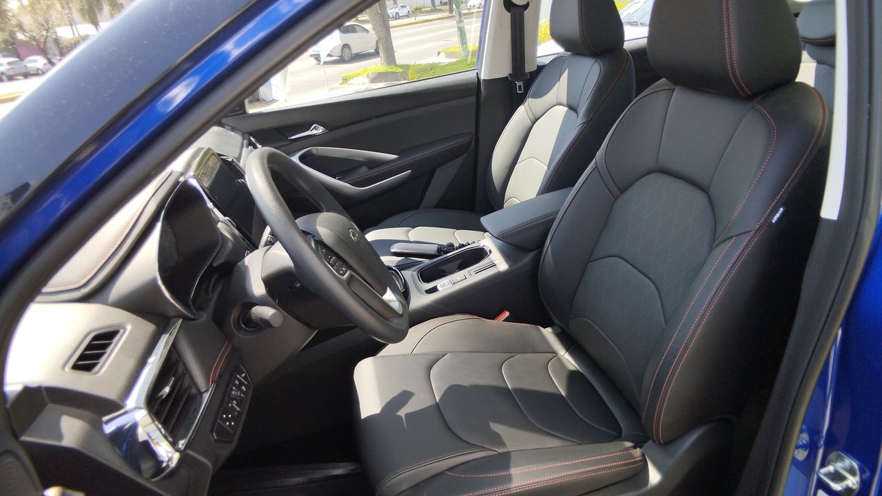 2026 Chevrolet CAPTIVA CAPTIVA PREMIER BLACK EDITION PAQ. D